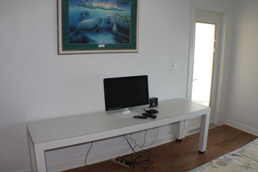 326 Point East Condominium