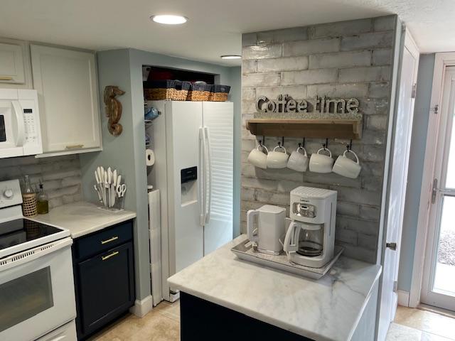 120 Point East Condominium