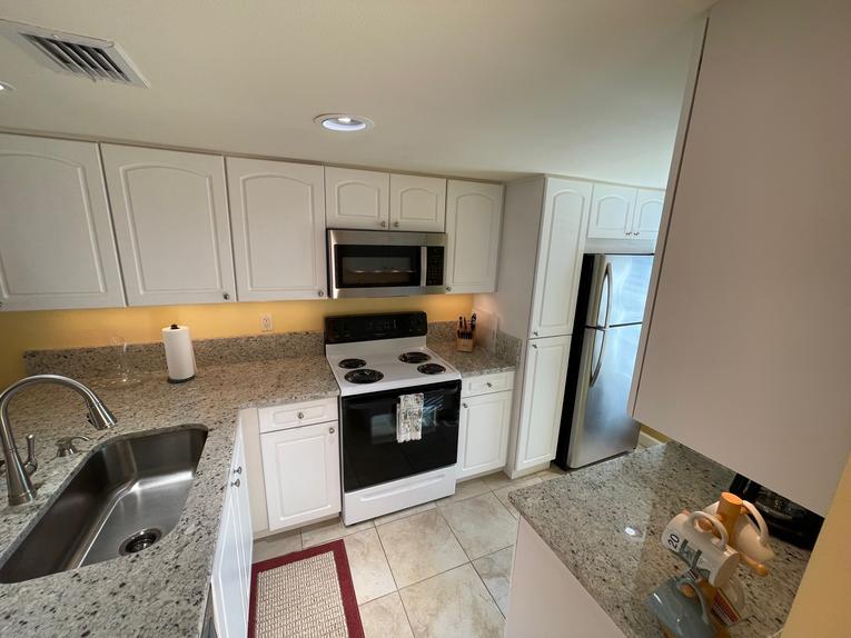 124 Point East Condominium