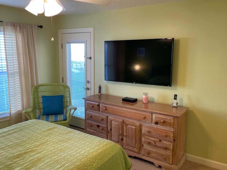 124 Point East Condominium