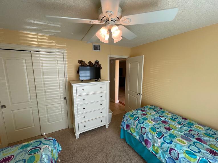 124 Point East Condominium