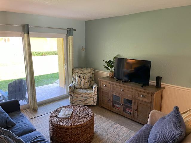 119 Point East Condominium