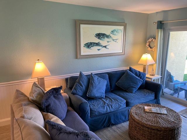 119 Point East Condominium