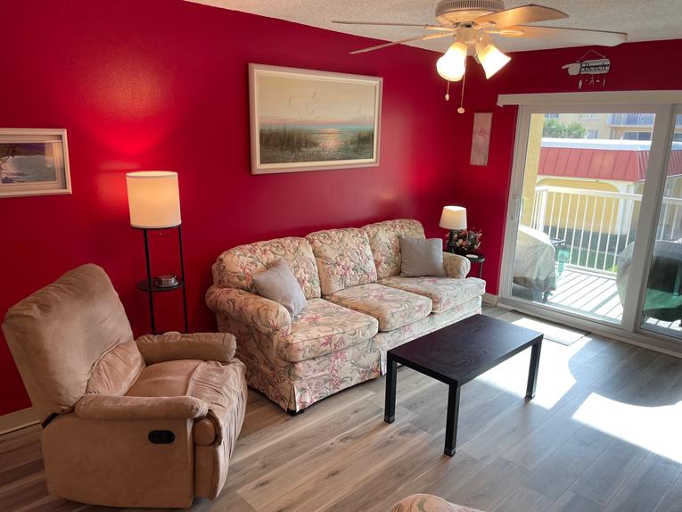 210 Point East Condominium