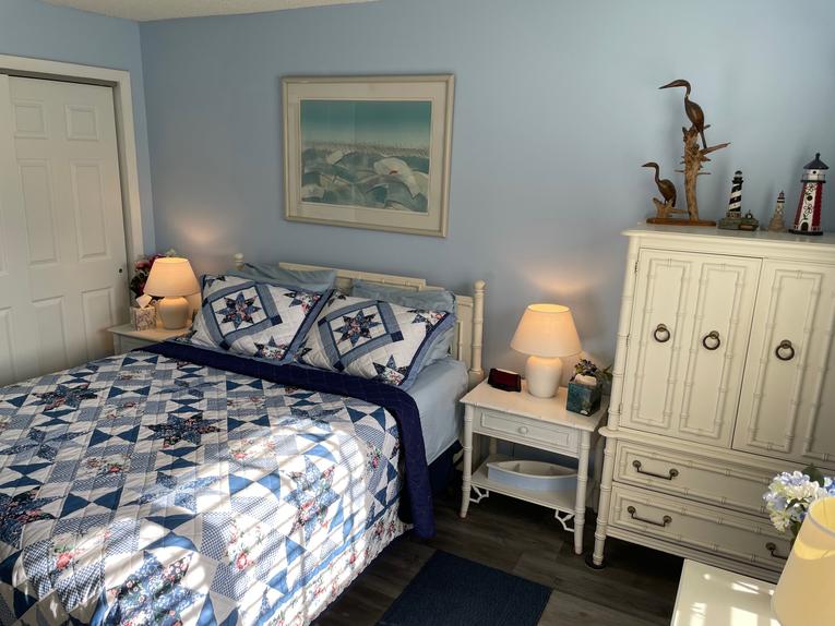 210 Point East Condominium