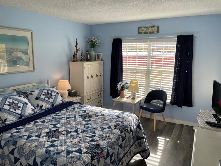 210 Point East Condominium