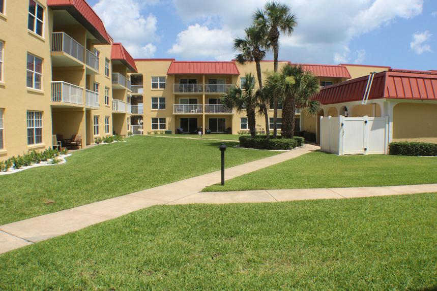 118 Point East Condominium