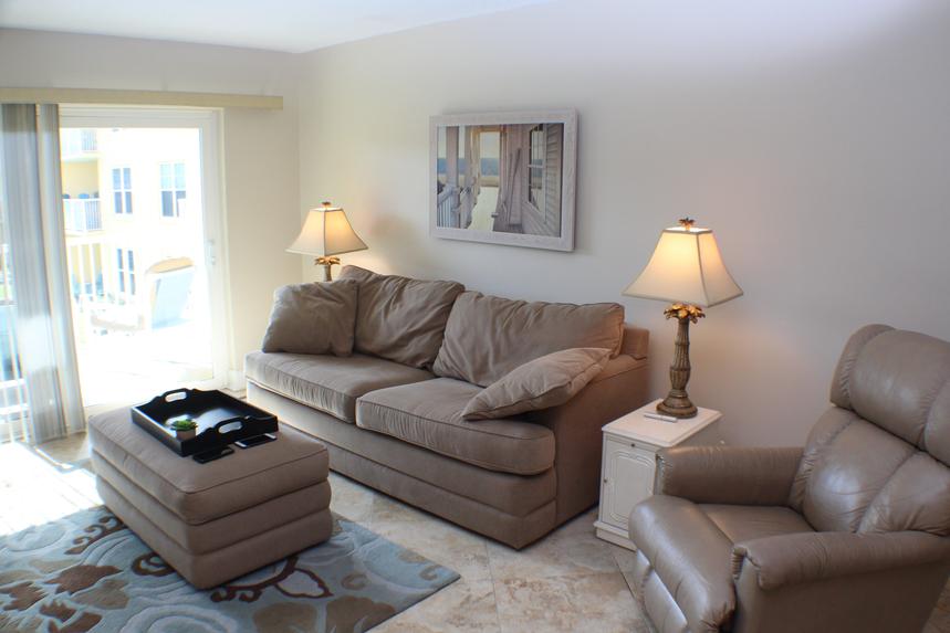 211 Point East Condominium