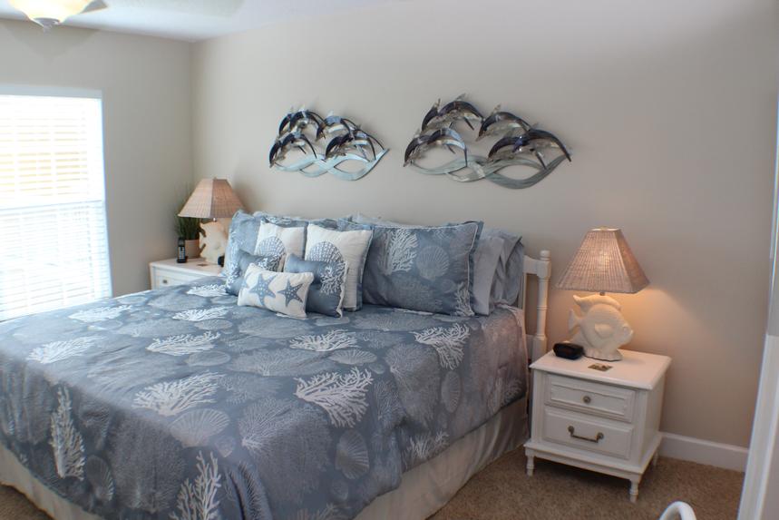 211 Point East Condominium