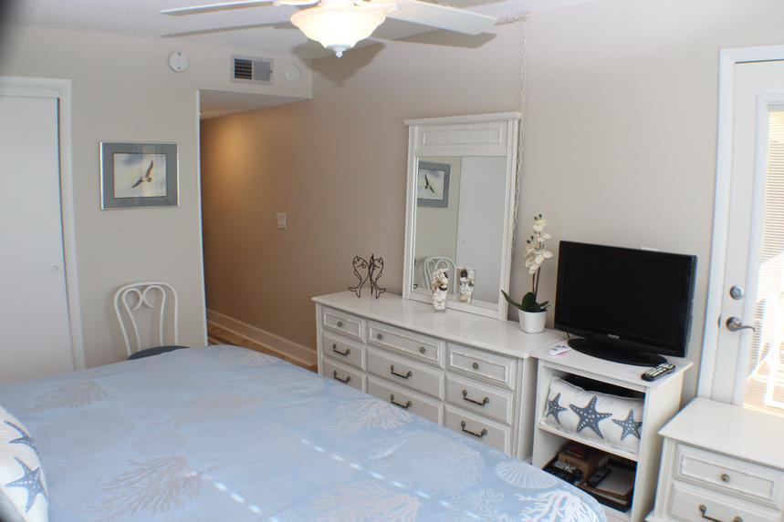 211 Point East Condominium