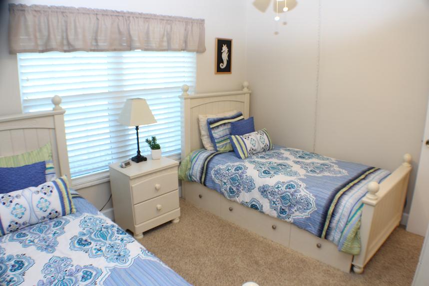 211 Point East Condominium