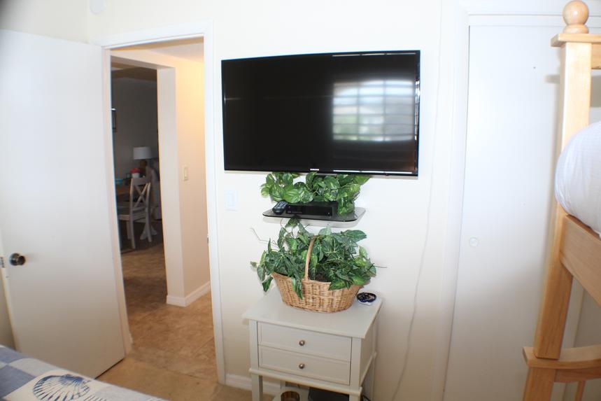 313 Point East Condominium