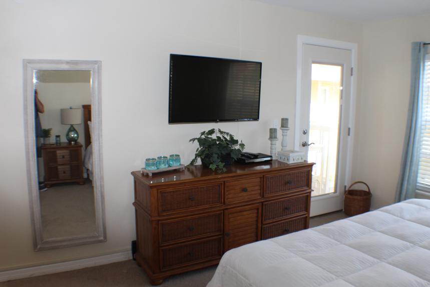 313 Point East Condominium