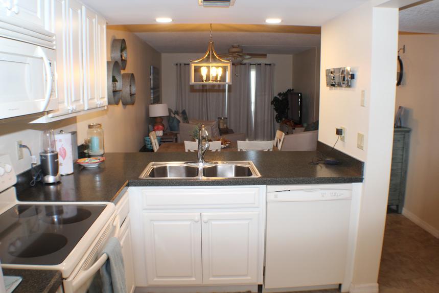 313 Point East Condominium