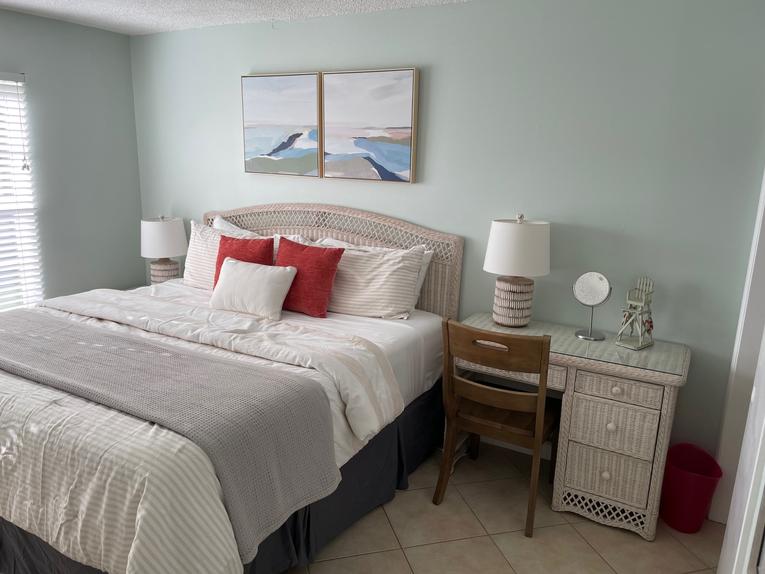 309 Point East Condominium