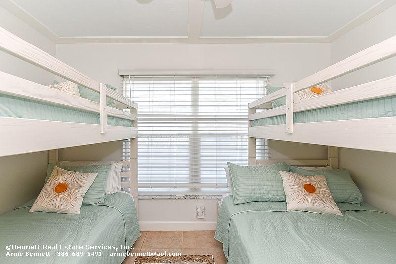 112 Point East Condominium