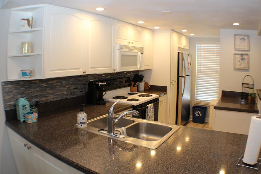 220 Point East Condominium