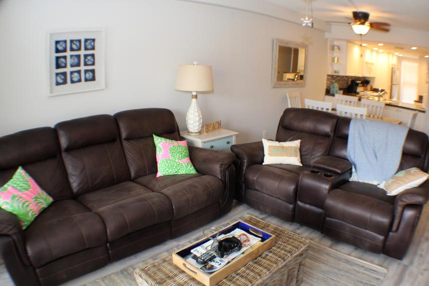 220 Point East Condominium