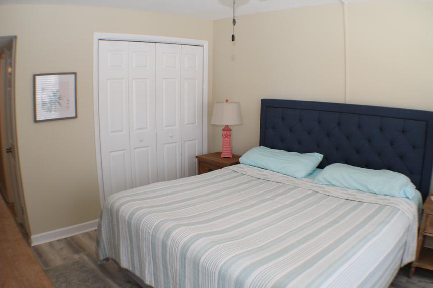 220 Point East Condominium