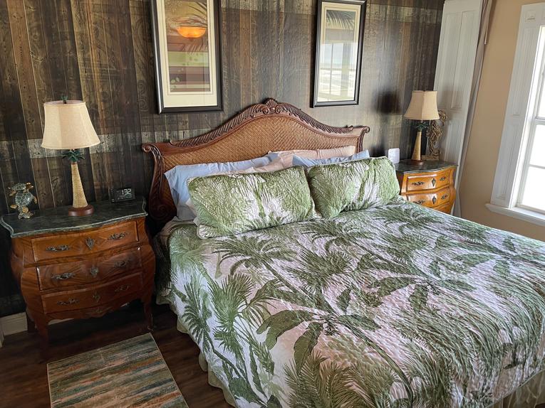 202 Point East Condominium