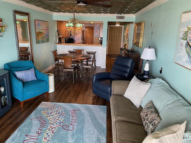 202 Point East Condominium