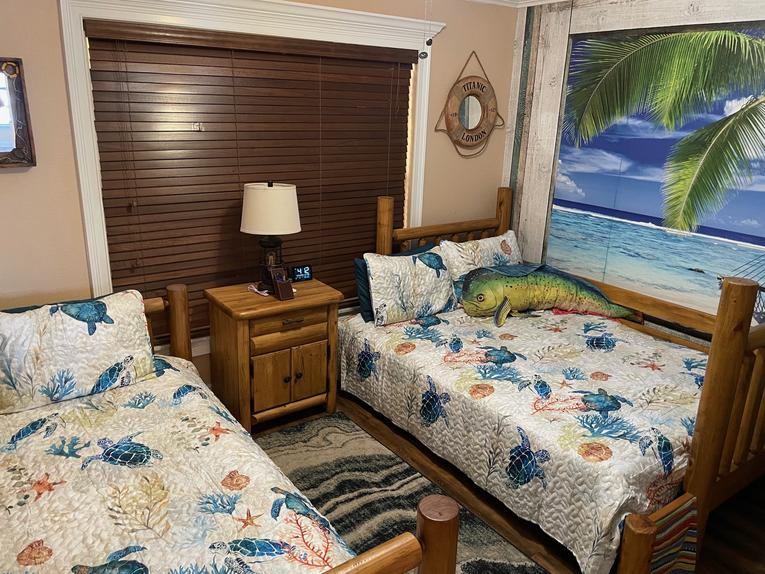 202 Point East Condominium