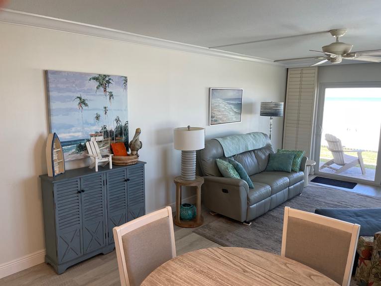 128 Point East Condominium