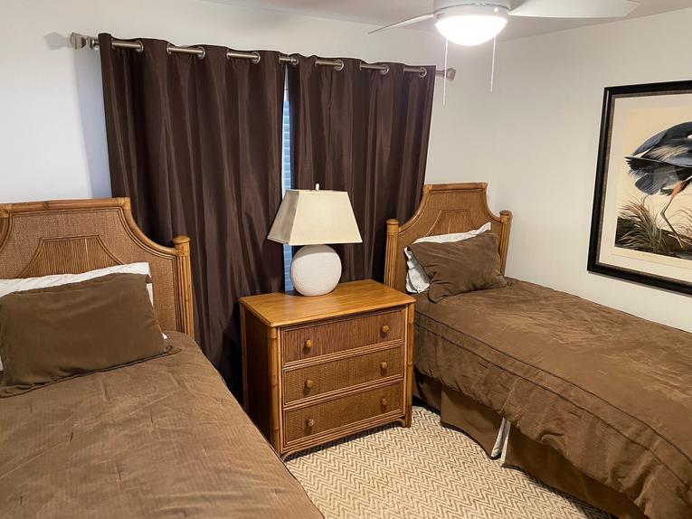 128 Point East Condominium
