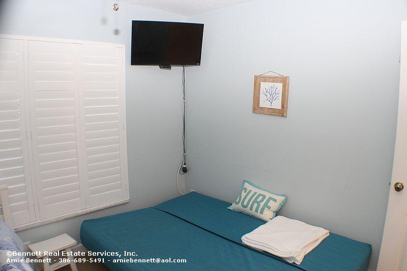 113 Point East Condominium