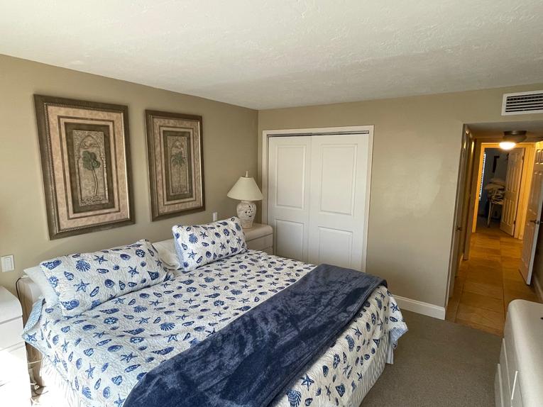 205 Point East Condominium