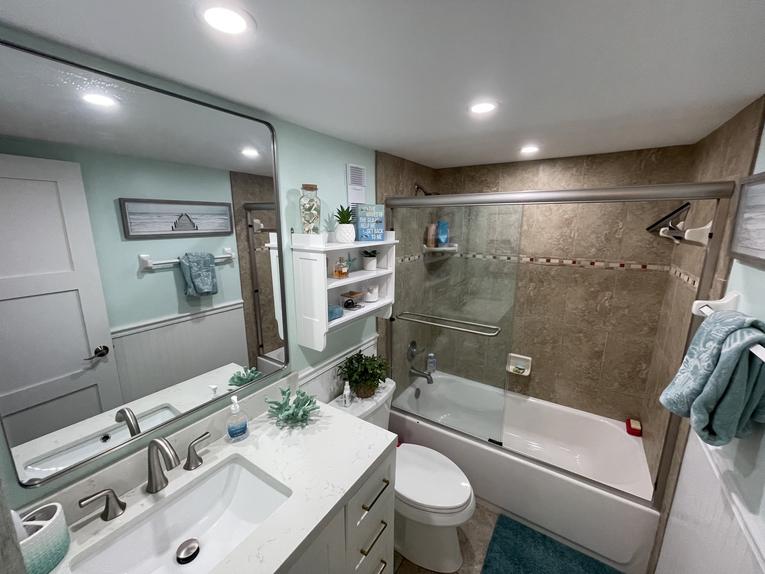 313 Point East Condominium