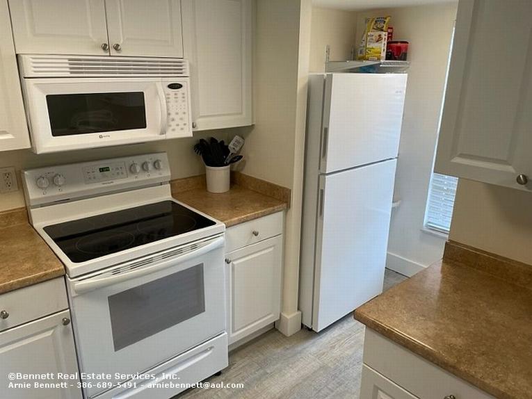 114 Point East Condominiium