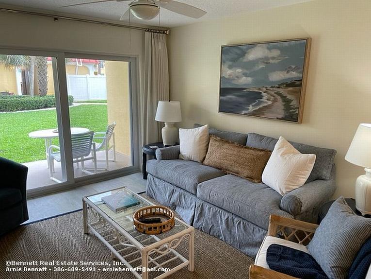 114 Point East Condominiium