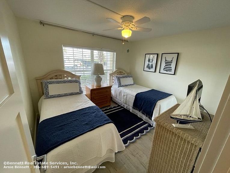 114 Point East Condominiium