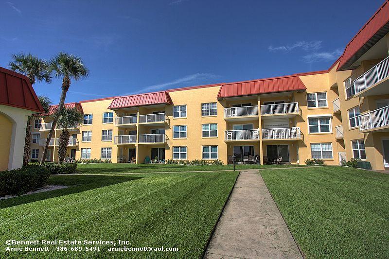 114 Point East Condominiium