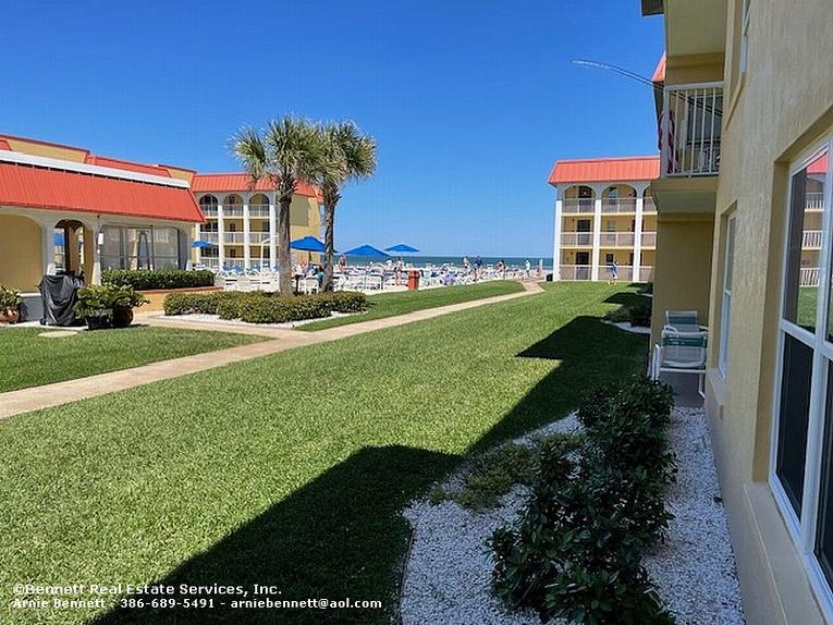 119 Point East Condominium