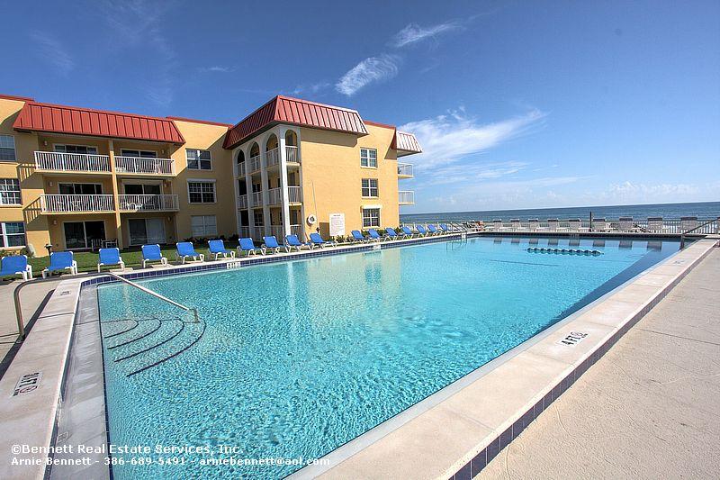120 Point East Condominium