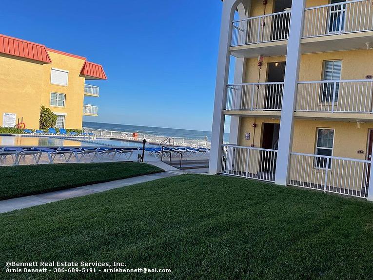 124 Point East Condominium