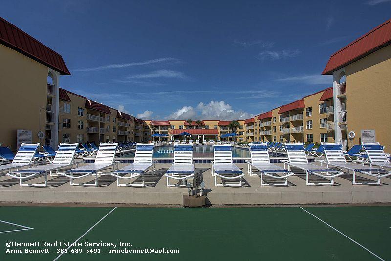 124 Point East Condominium