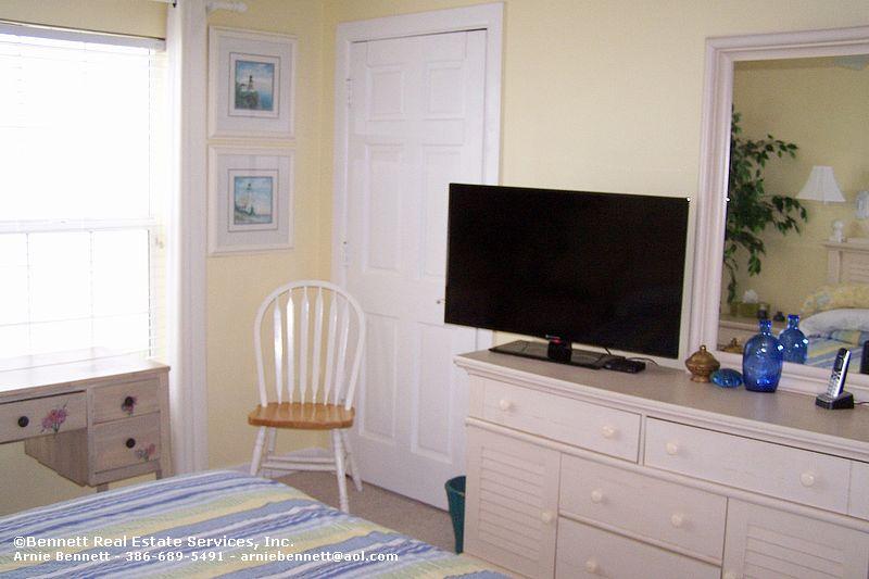 102 Point East Condominium