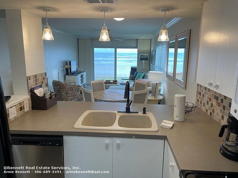 128 Point East Condominium