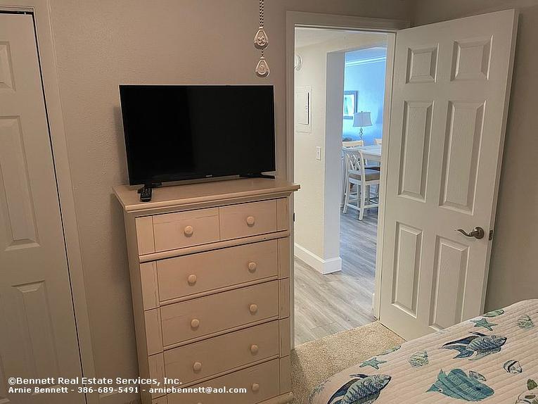 102 Point East Condominium