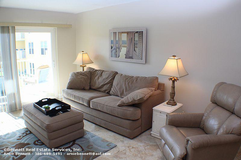 211 Point East Condominium