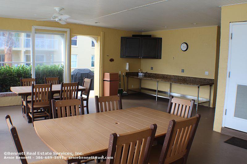 211 Point East Condominium