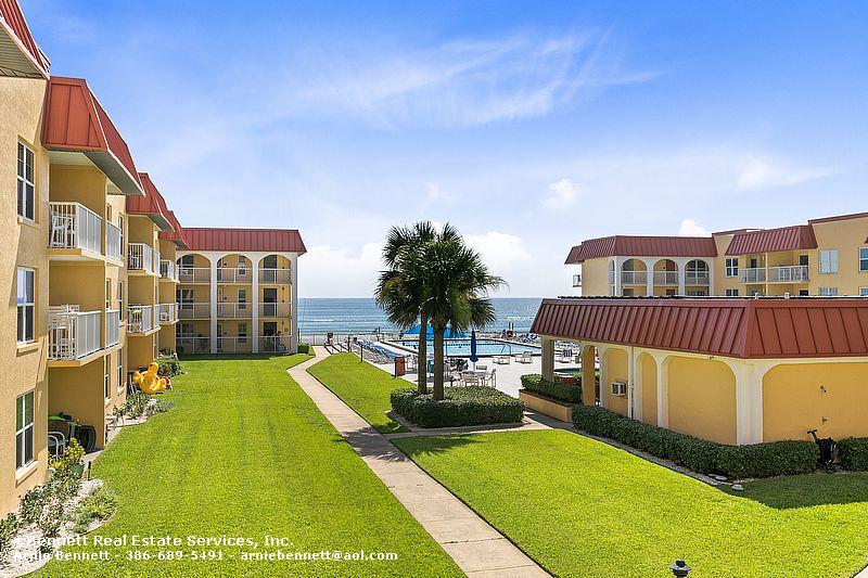 212 Point East Condominium