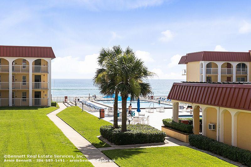 212 Point East Condominium