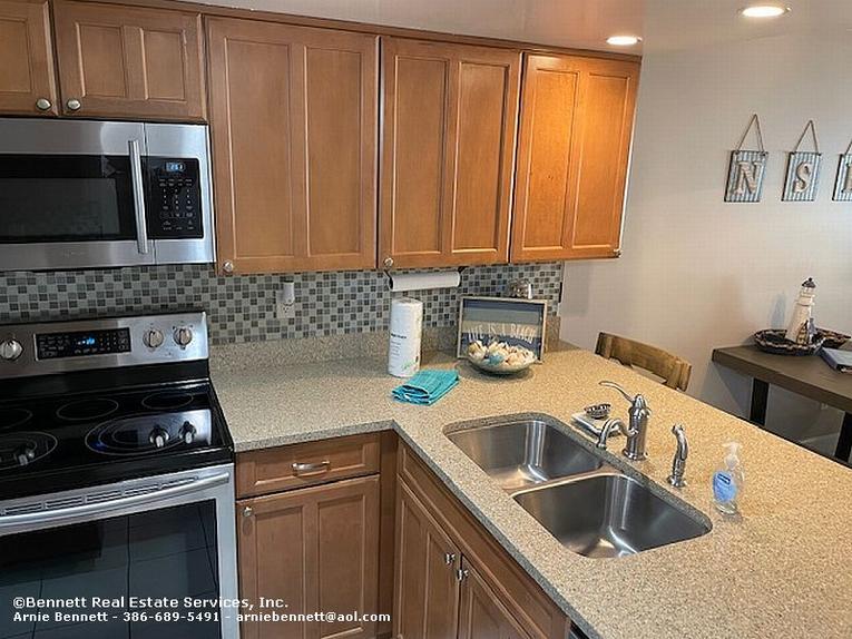 105 Point East Condominium