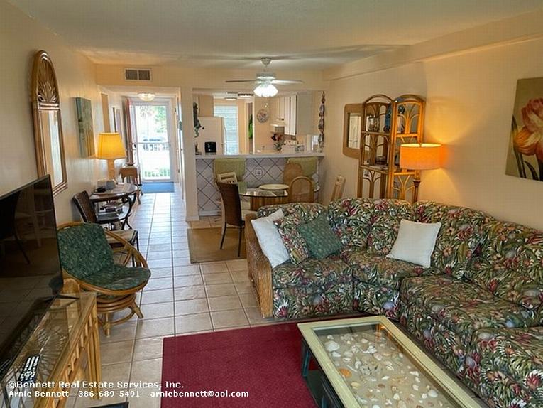 215 Point East Condominium