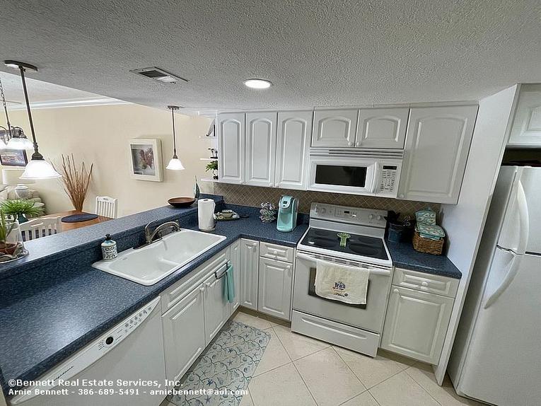 308 Point East Condominium