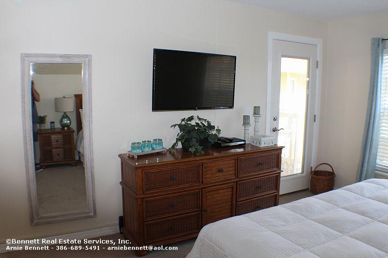 313 Point East Condominium